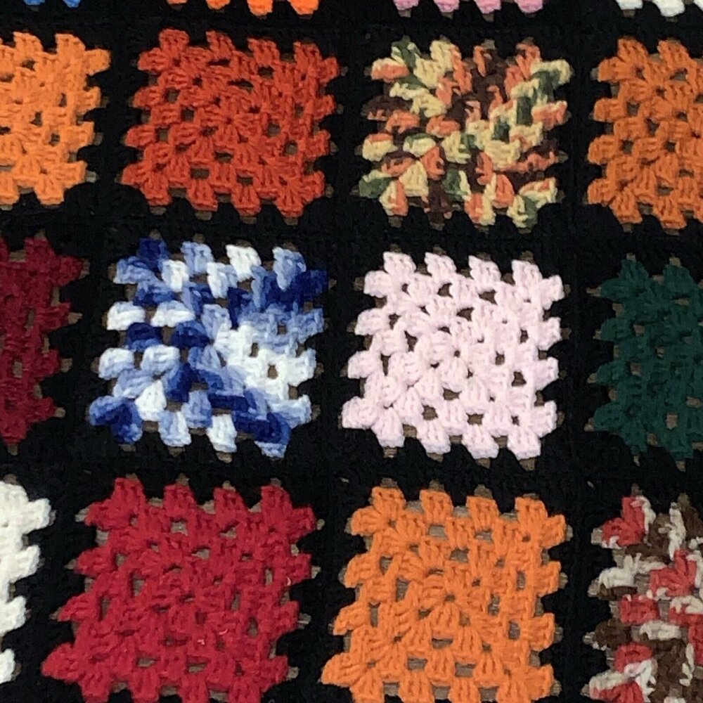 Vtg GRANNY SQUARE AFGHAN Crochet Cottage Core Throw Blanket 66”x43” T100 - Picture 2 of 12